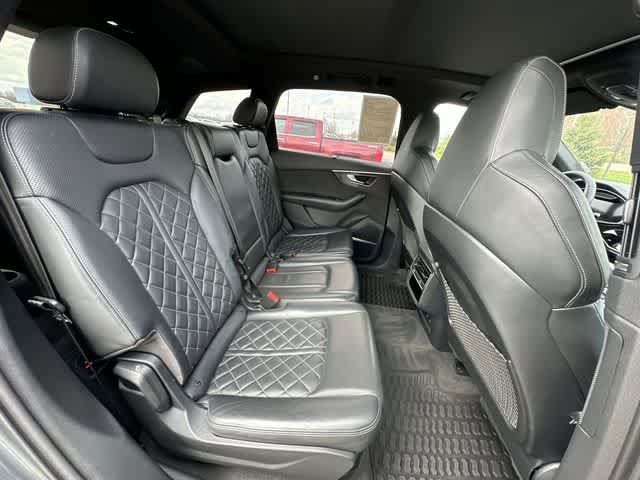 Used 2021 Audi SQ7 Prestige AWD/4WD image 27