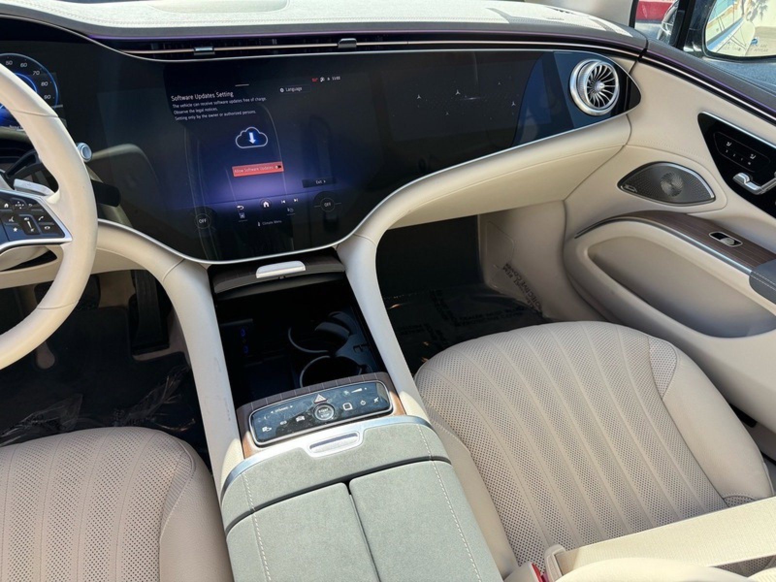 Certified 2023 Mercedes-Benz EQS 580 4MATIC Sedan image 15