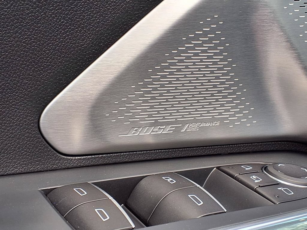 Used 2025 GMC Acadia Denali w/ Super Cruise Package AWD/4WD image 30