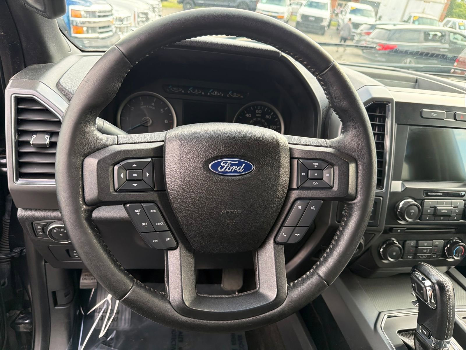 Used 2017 Ford F150 XLT w/ Equipment Group 302A Luxury AWD/4WD image 20