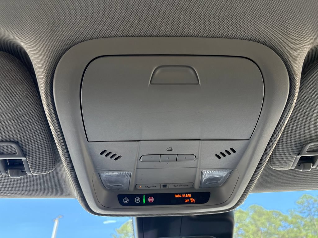 Used 2020 Cadillac XT4 Premium Luxury w/ Cold Weather Package FWD image 36