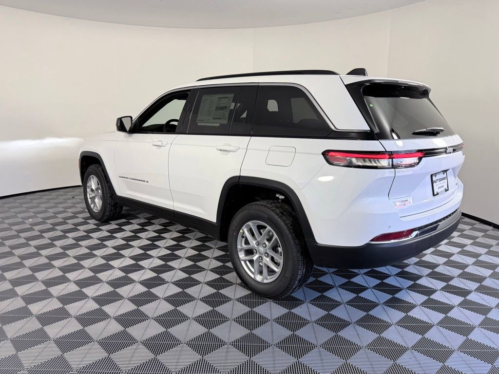 New 2025 Jeep Grand Cherokee Laredo X image 5