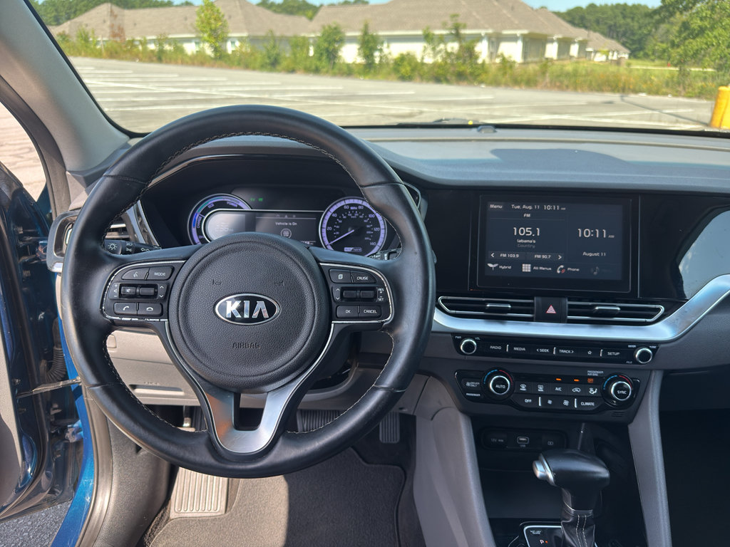 Used 2021 Kia Niro LXS FWD image 9