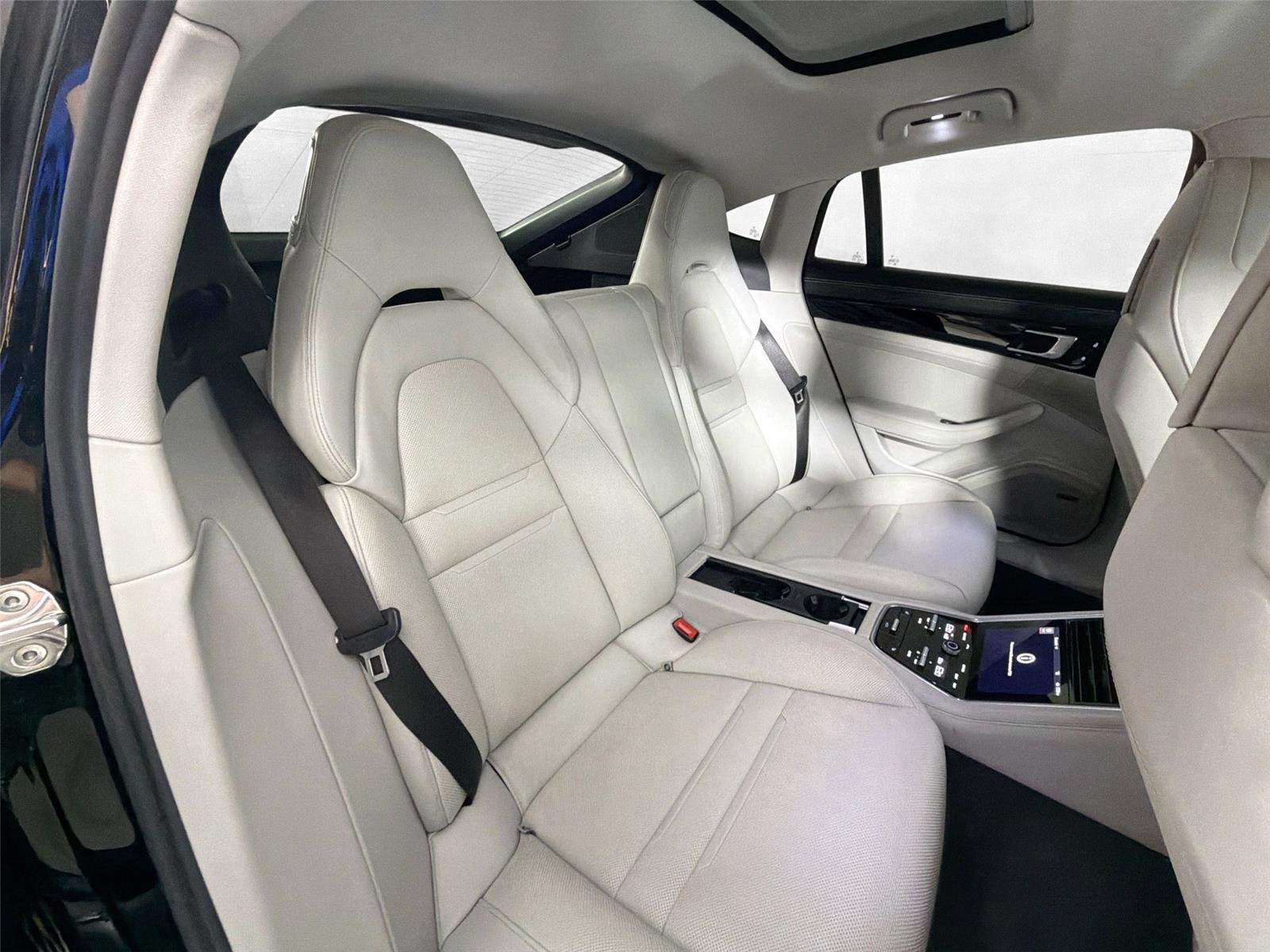 Certified 2019 Porsche Panamera 4 AWD/4WD image 27
