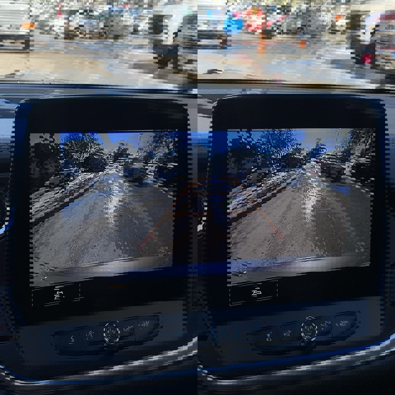 Used 2025 Chevrolet Blazer LT image 18