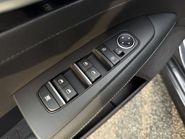 Used 2023 Kia Forte GT-Line FWD image 16
