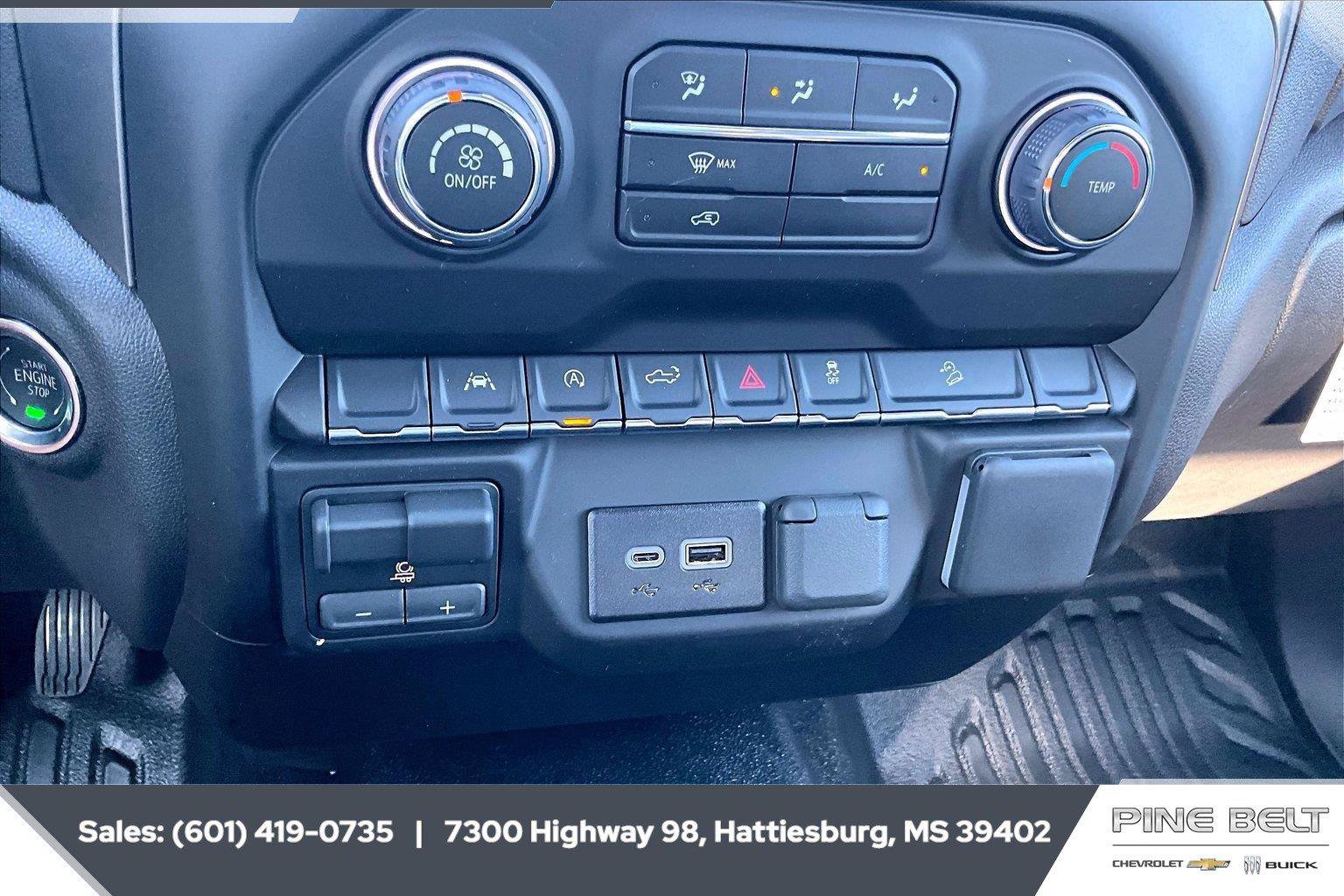 New 2026 Chevrolet Silverado 1500 W/T w/ Z71 Off-Road Package AWD/4WD image 24