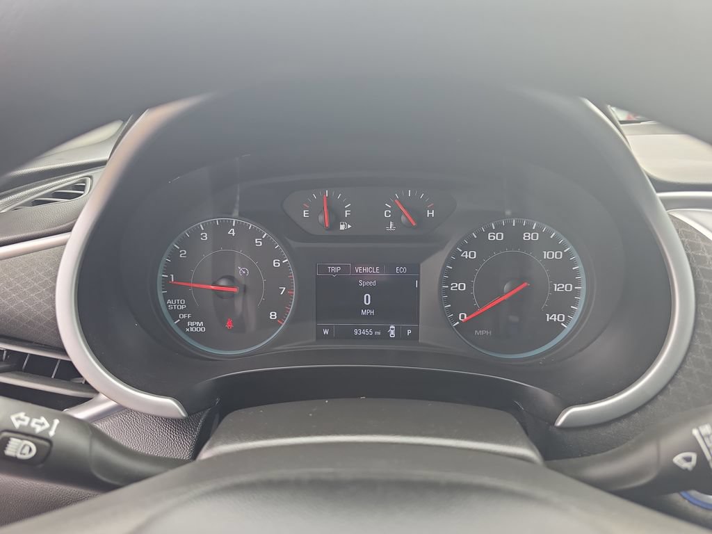 Used 2023 Chevrolet Malibu LT FWD image 14