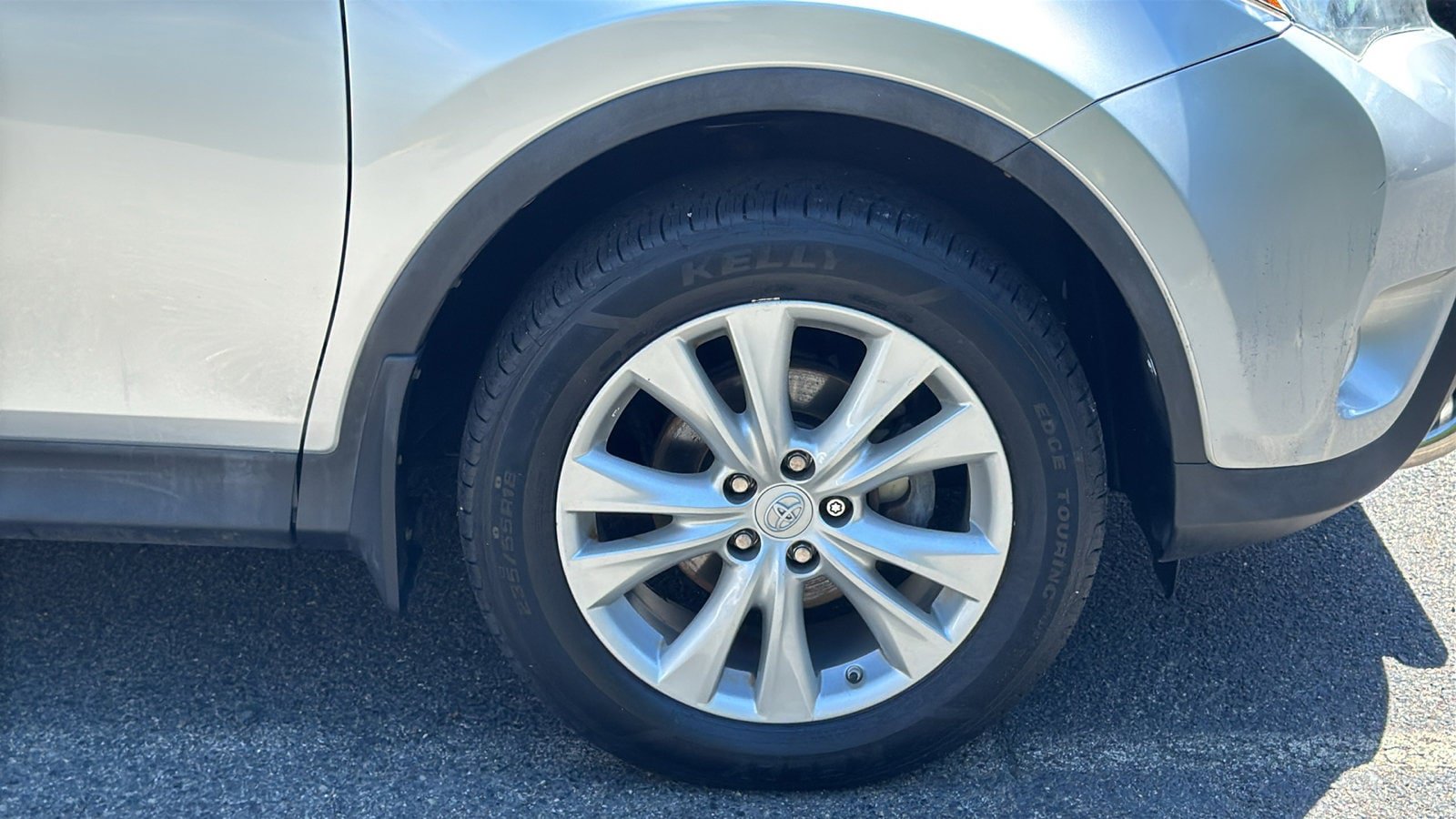 Used 2015 Toyota RAV4 Limited AWD/4WD image 11