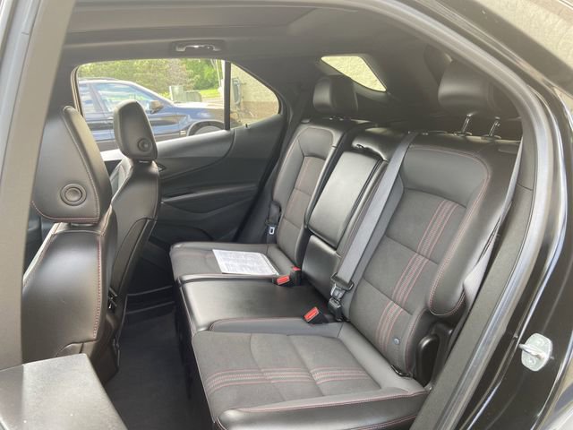 Used 2022 Chevrolet Equinox RS image 28