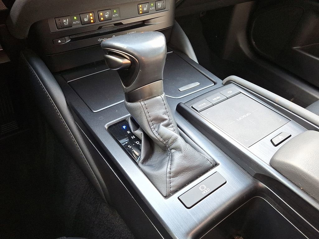 Used 2022 Lexus ES 350 w/ Premium Package image 16