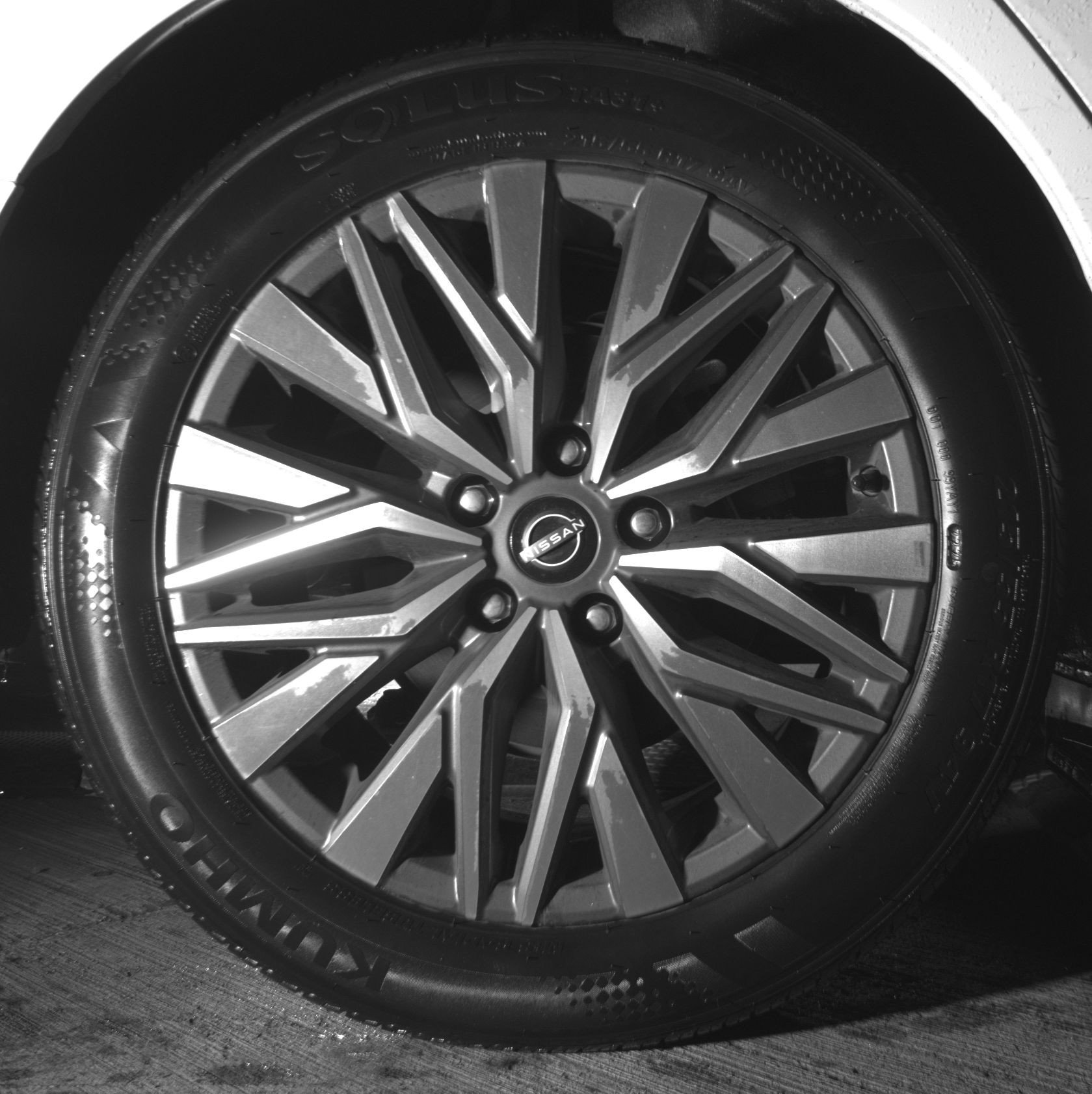 Used 2025 Nissan Altima 2.5 SV FWD image 15