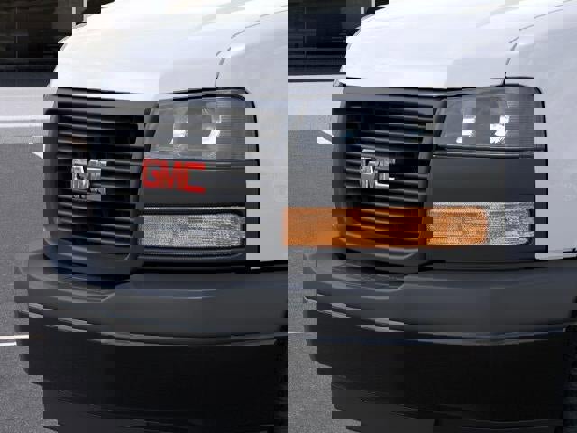 New 2025 GMC Savana 2500 Base w/ Driver Convenience Package image 40