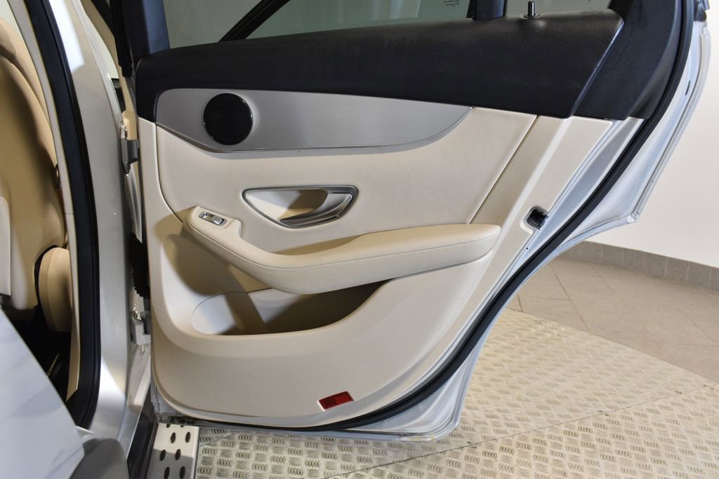 Used 2017 Mercedes-Benz GLC 300 GLC 300 image 30