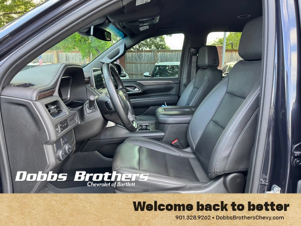 Used 2023 Chevrolet Suburban LT RWD image 12