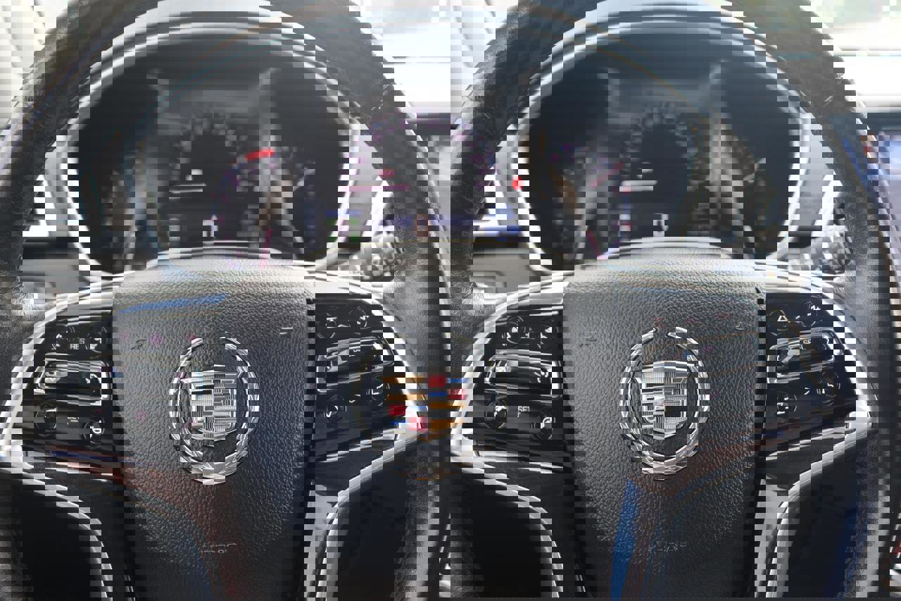 Used 2014 Cadillac SRX Performance w/ Driver Awareness Package image 25