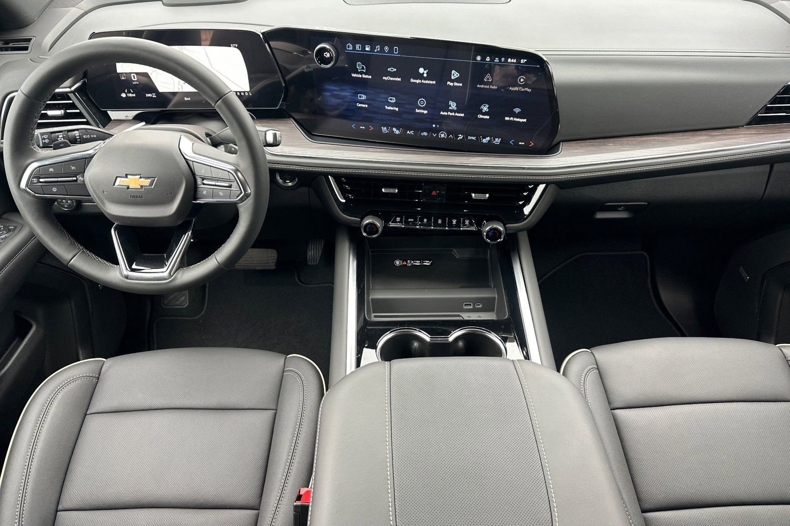 New 2026 Chevrolet Tahoe Premier w/ Sun And Tow Package AWD/4WD image 15
