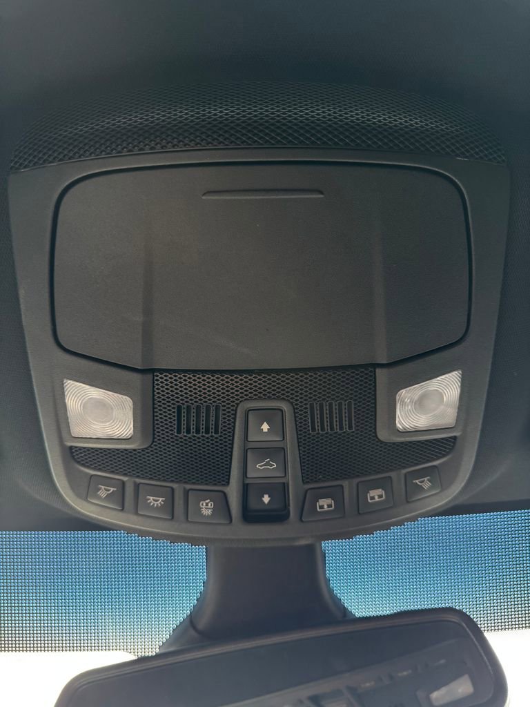 Used 2020 Ford Edge Titanium w/ Equipment Group 301A image 30