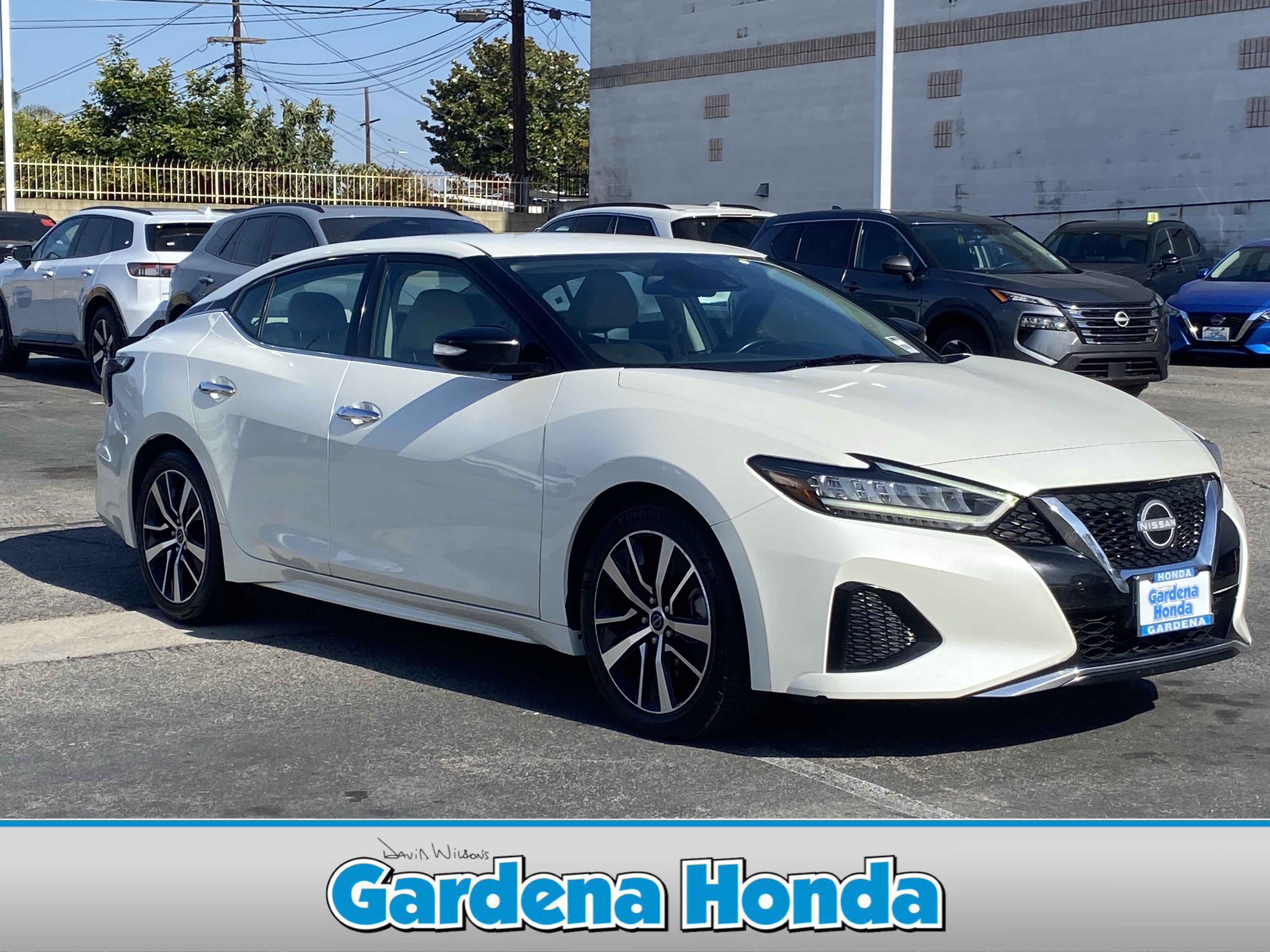 Used 2023 Nissan Maxima SV w/ Floor Mat Group