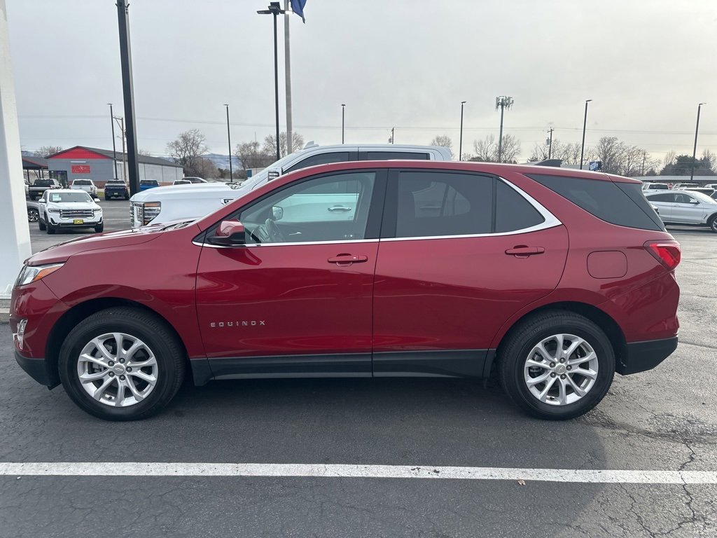 Used 2020 Chevrolet Equinox LT image 2