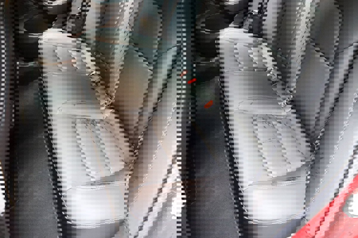 Used 2020 Tesla Model 3 Long Range image 29