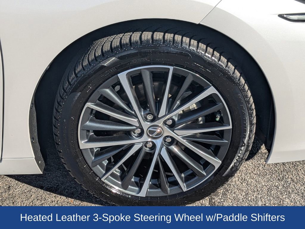 Used 2022 Lexus ES 300h w/ Premium Package image 11