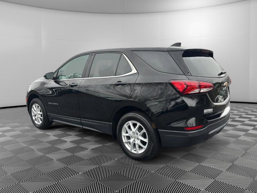Used 2024 Chevrolet Equinox LT AWD/4WD image 3