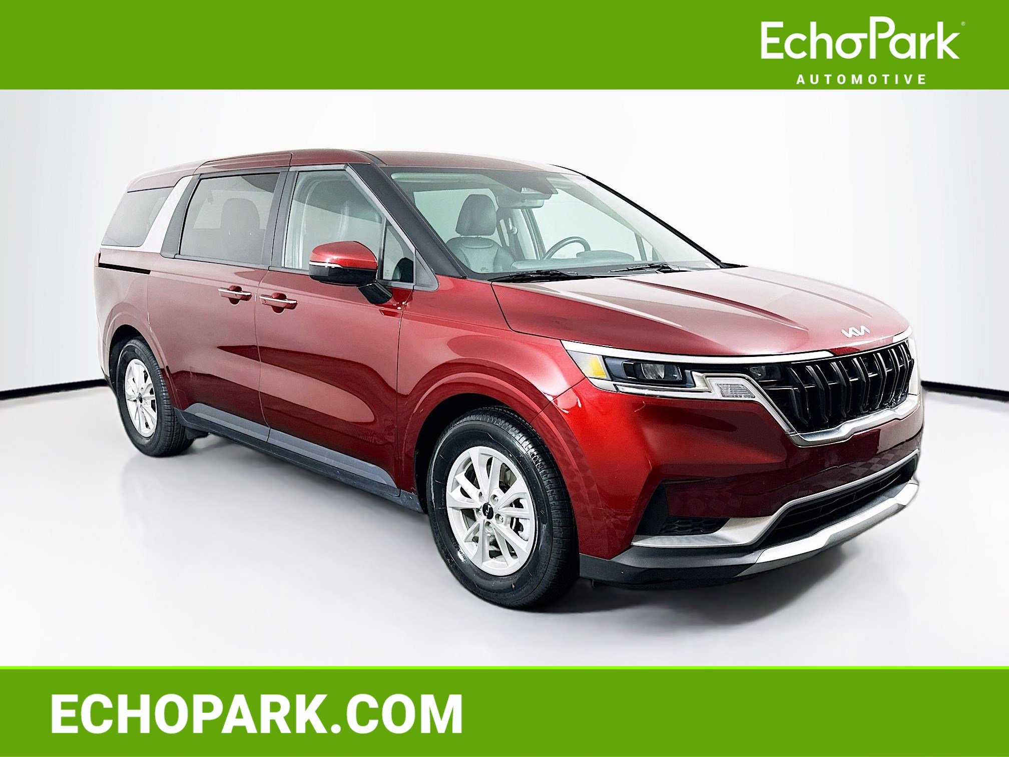 Used 2024 Kia Carnival LX image 1