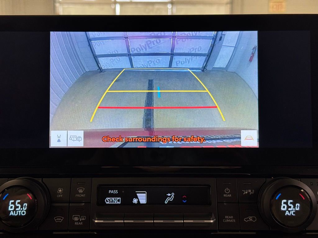 Used 2024 Toyota Grand Highlander AWD image 43