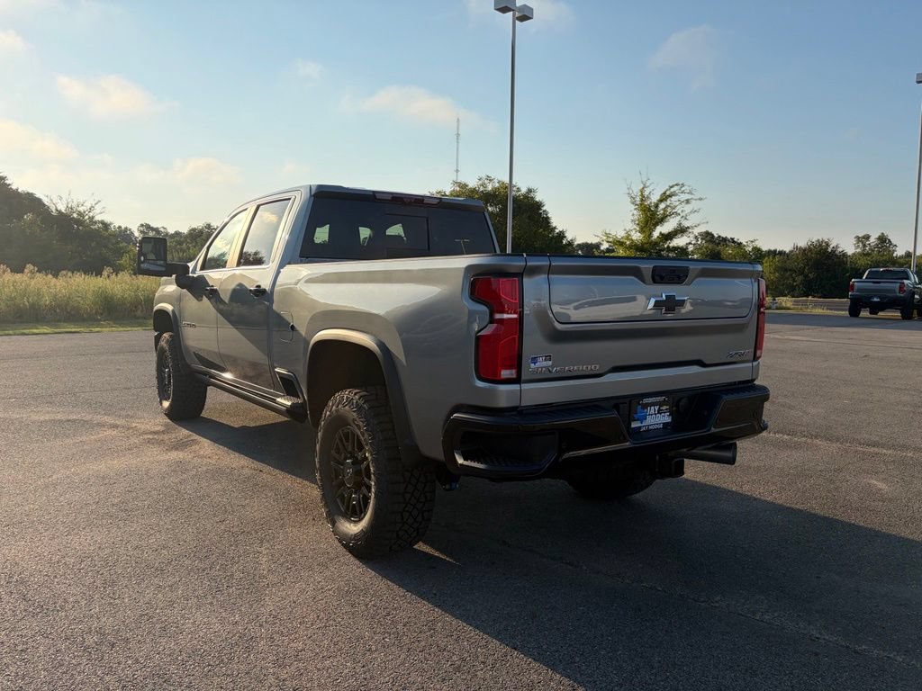 New 2026 Chevrolet Silverado 2500 ZR2 AWD/4WD image 3