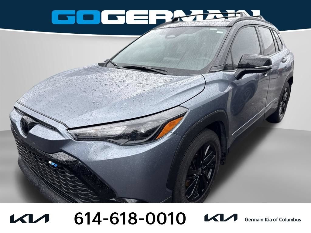 Used 2024 Toyota Corolla Cross AWD Hybrid w/ Moonroof Package image 1