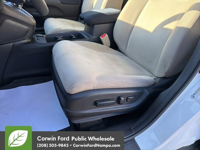 Used 2016 Honda CR-V EX image 25