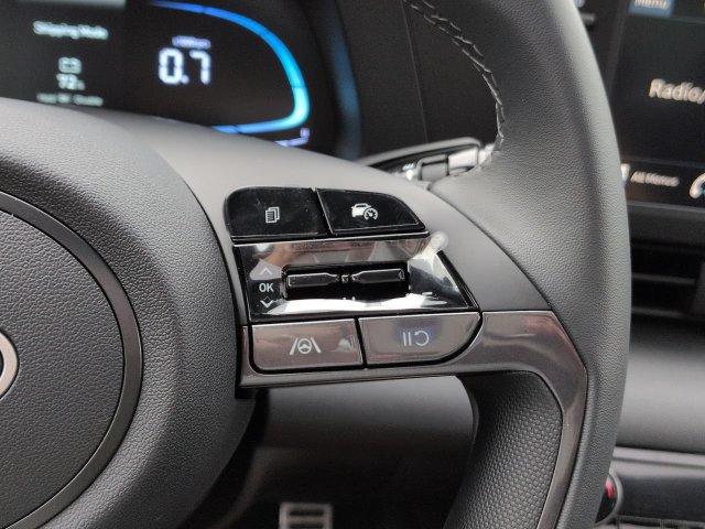 New 2026 Hyundai Elantra SEL Sport FWD image 23