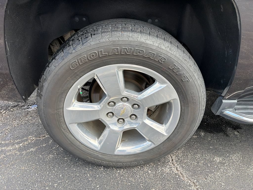 Used 2018 Chevrolet Tahoe Premier AWD/4WD image 6