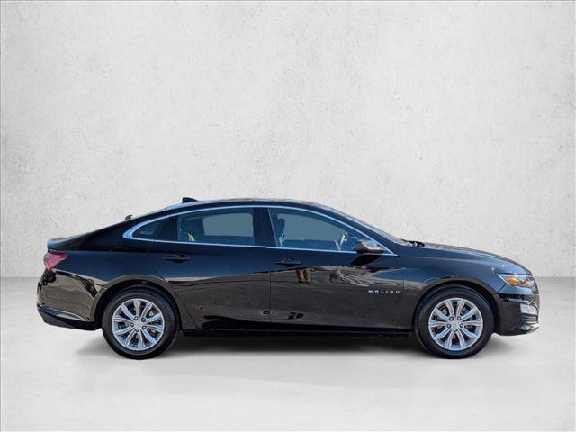 Used 2022 Chevrolet Malibu LT image 4