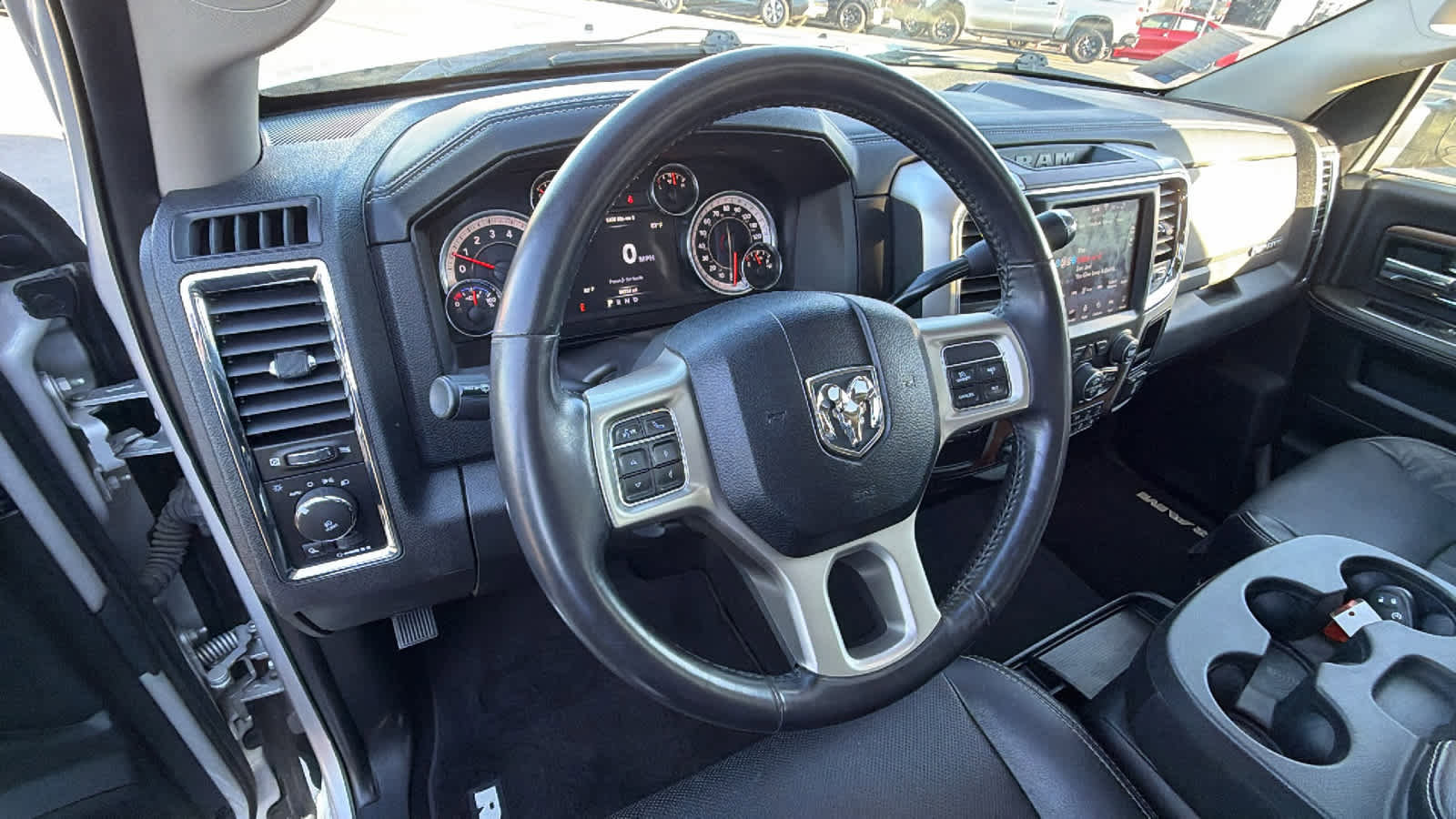 Used 2018 RAM 3500 Laramie w/ Convenience Group image 10