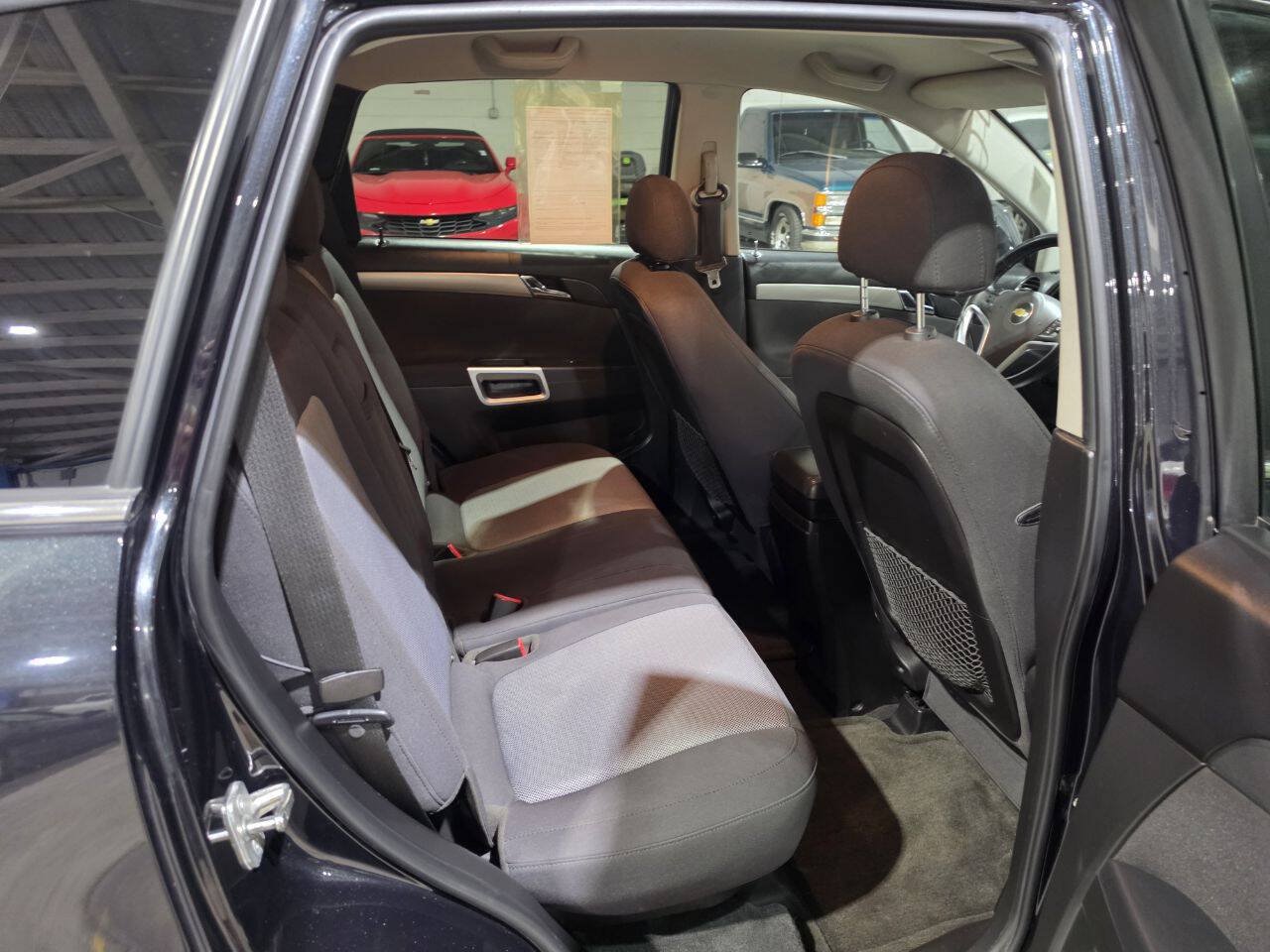 Used 2012 Chevrolet Captiva Sport LS FWD image 27