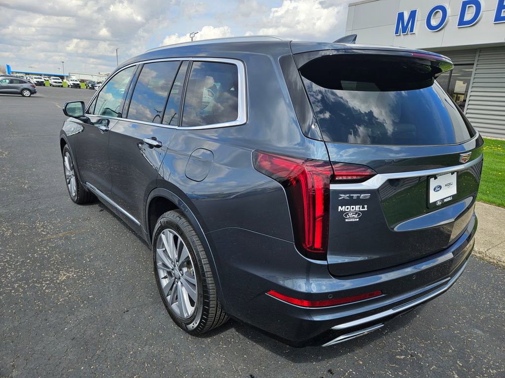 Used 2020 Cadillac XT6 Premium Luxury w/ LPO, Floor Liner Package FWD image 8