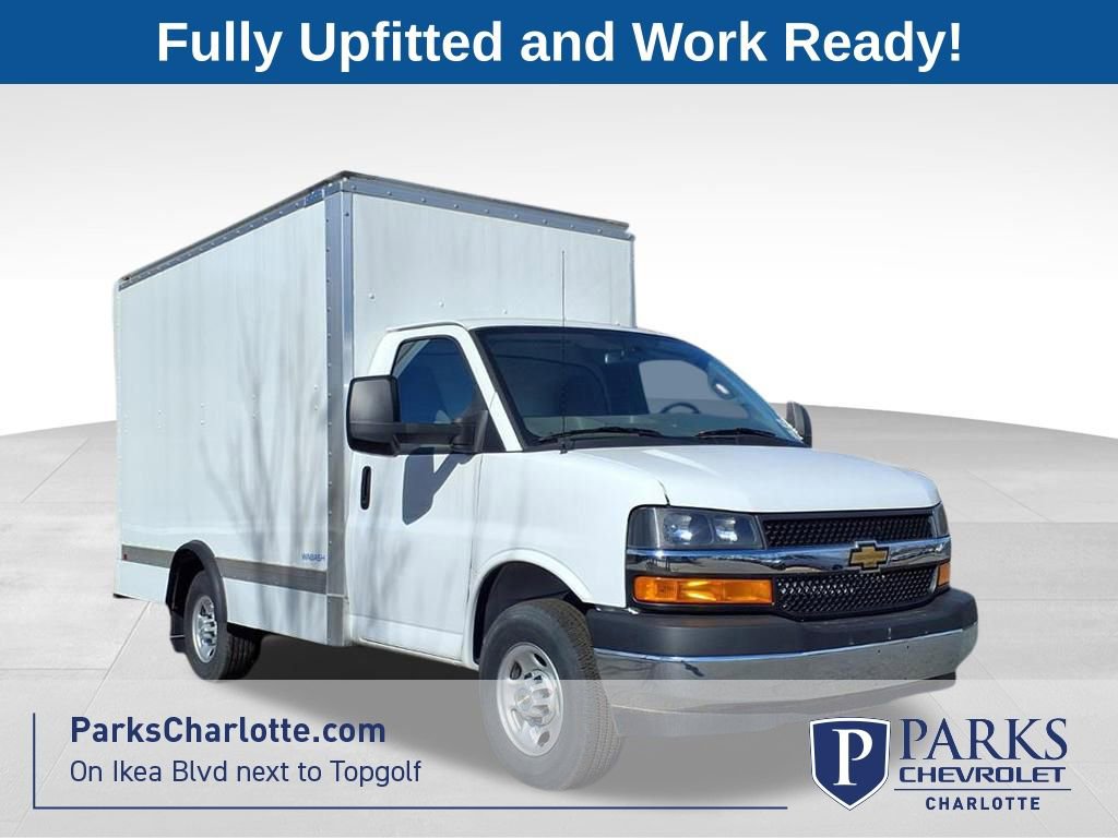 New 2026 Chevrolet Express 4500 w/ Power Convenience Package
