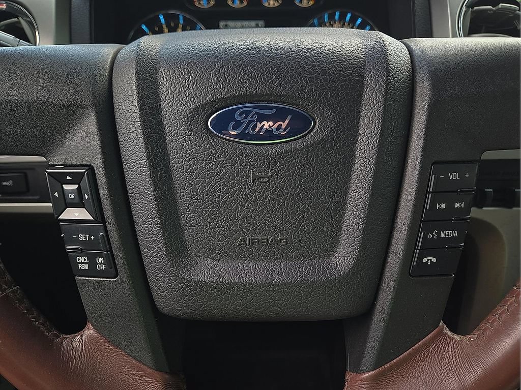 Used 2014 Ford F150 King Ranch w/ King Ranch Luxury Package AWD/4WD image 19