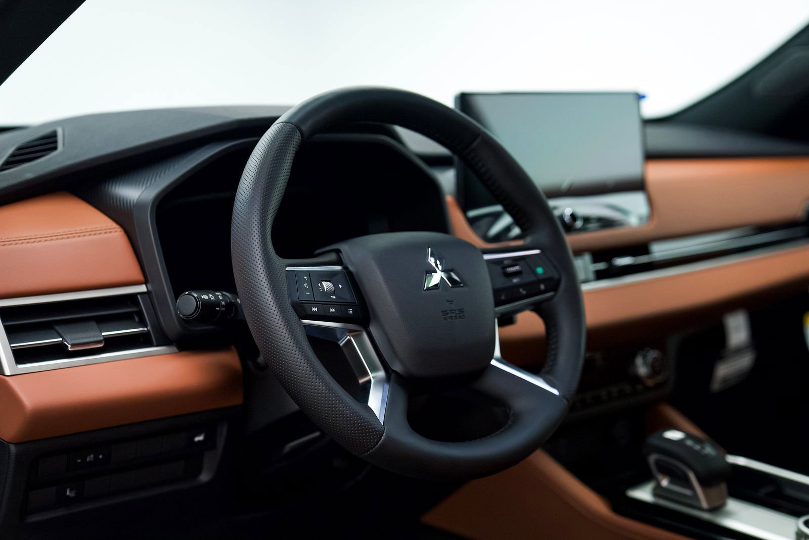 New 2026 Mitsubishi Outlander SEL image 11