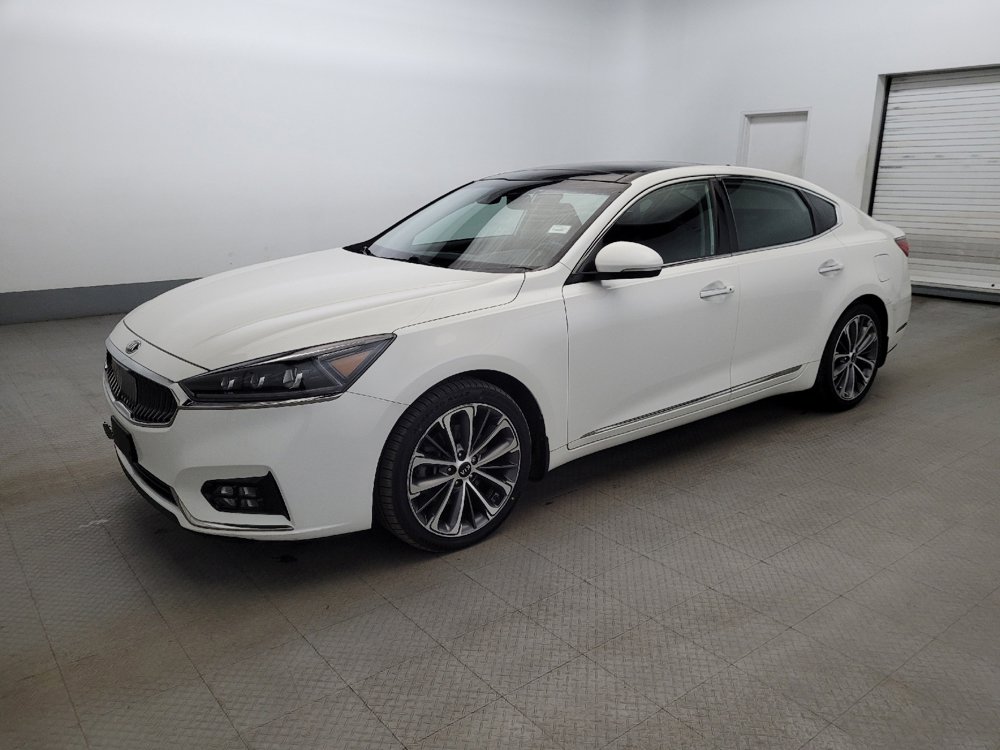 Used 2019 Kia Cadenza Technology image 2