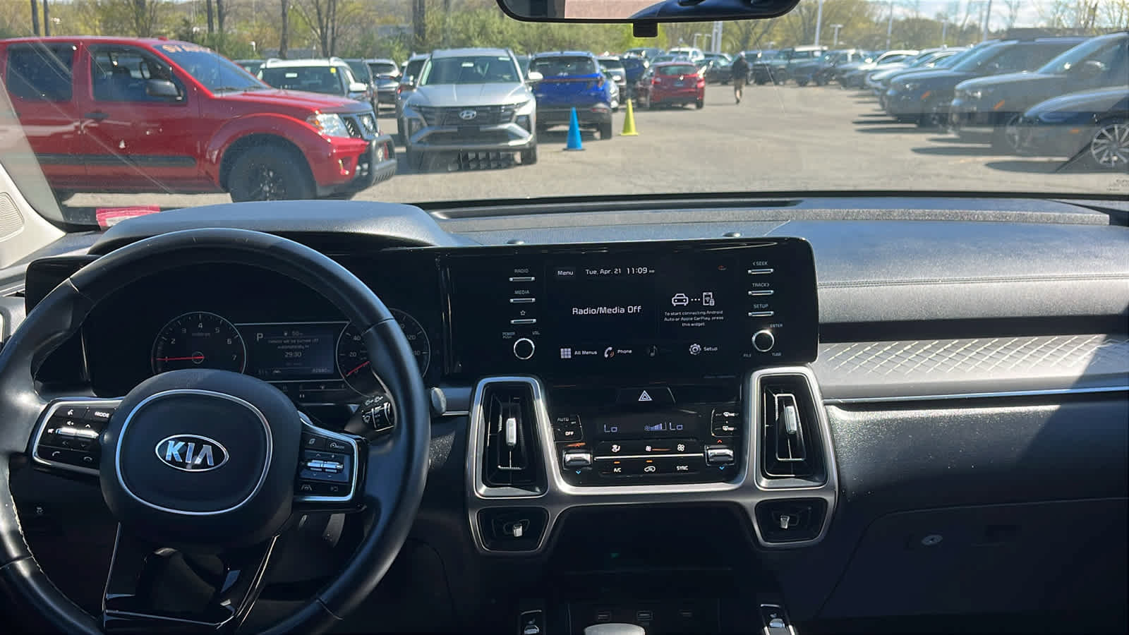 Used 2021 Kia Sorento S AWD/4WD image 28