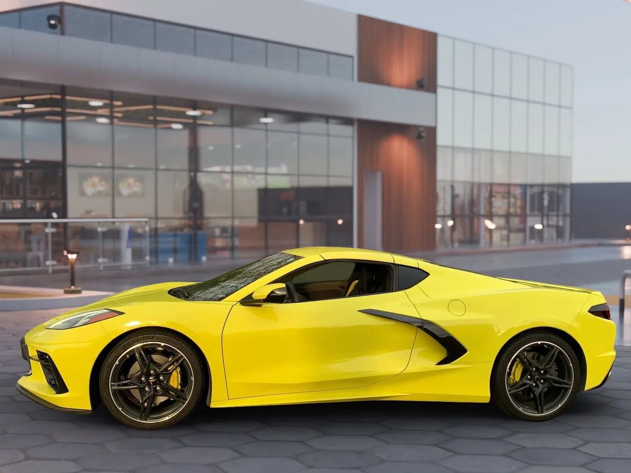 Used 2022 Chevrolet Corvette Premium Cpe w/ 3LT image 2