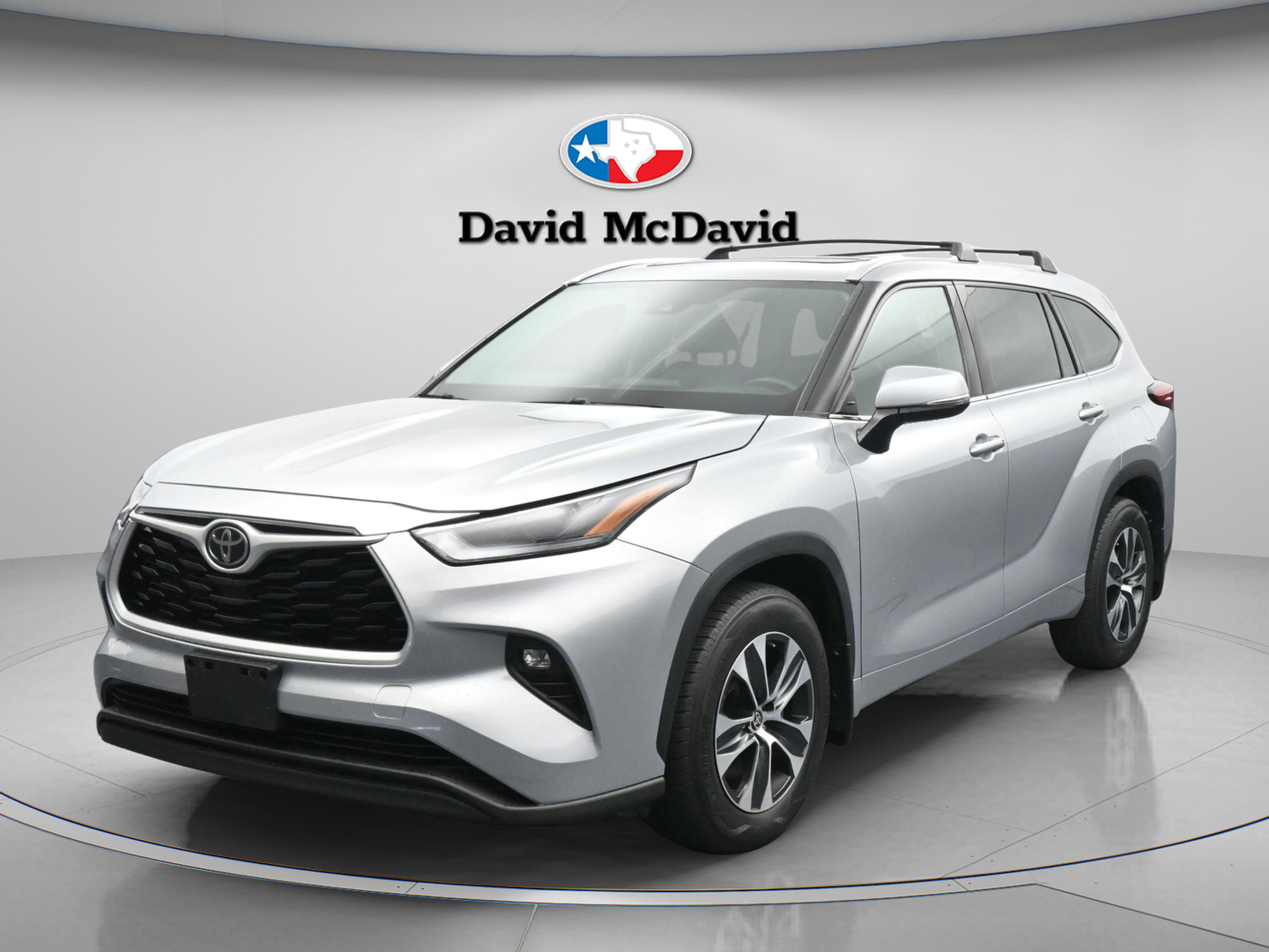 Used 2021 Toyota Highlander XLE
