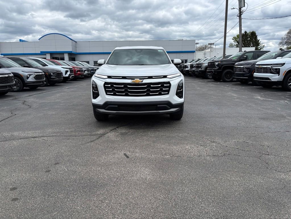 New 2026 Chevrolet Equinox LT w/ Convenience Package II AWD/4WD image 2