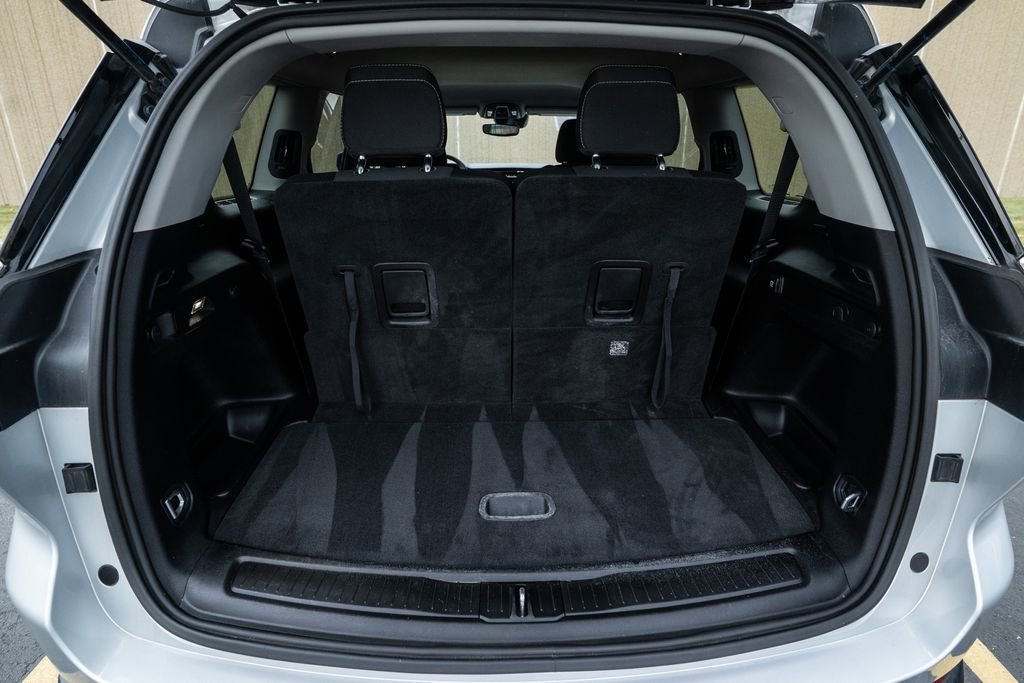 Used 2023 Jeep Grand Cherokee L Laredo w/ Trailer Tow Group (B) image 38