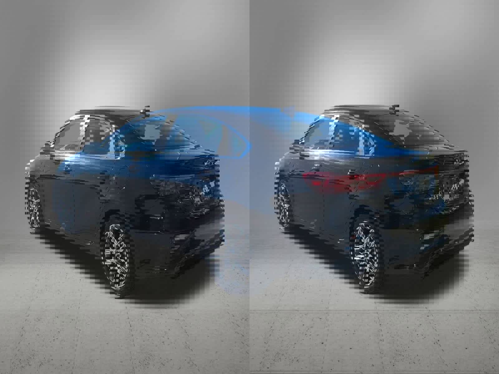 Used 2021 Kia Forte EX image 4