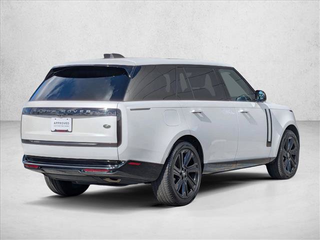 Used 2023 Land Rover Range Rover Long Wheelbase SE AWD/4WD image 5
