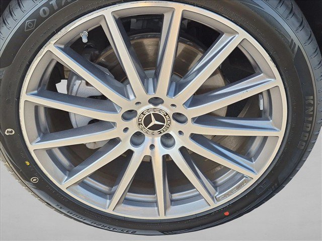 Used 2021 Mercedes-Benz GLB 250 4MATIC image 27
